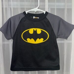 Batman Logo Black & Gray Boys Athletic Tee